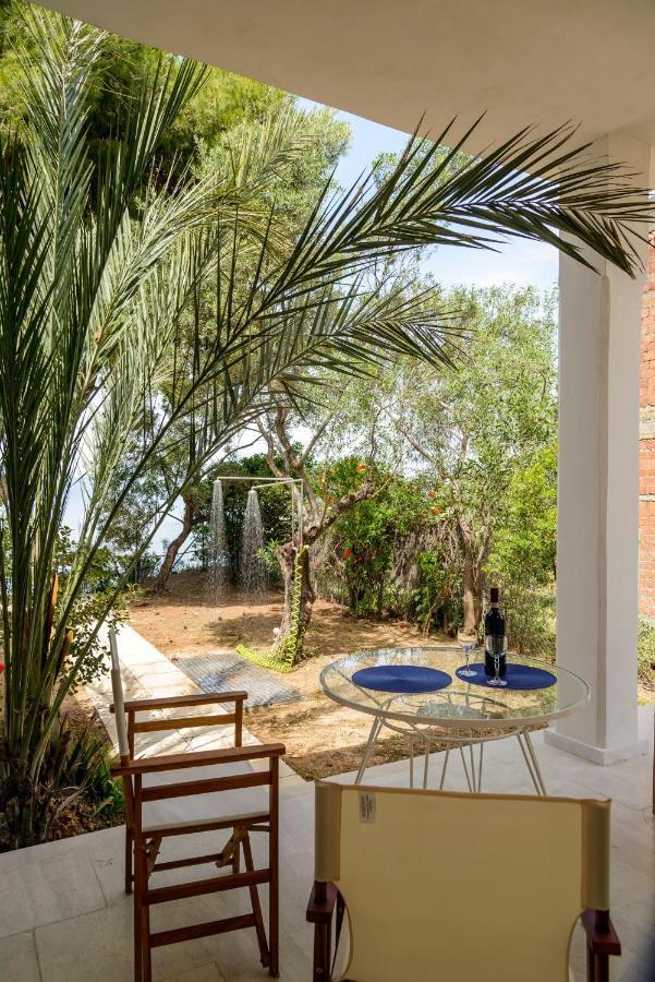 Avía Naftilos Blue View Retreat מראה חיצוני תמונה
